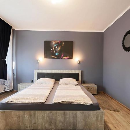 Garsoniera Paco Baile Felix Apartment Ngoại thất bức ảnh